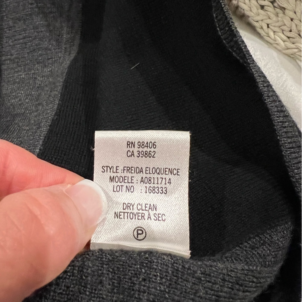 THEORY GRAY AND BLACK DRESS SIZE SP - Picture 6 of 6